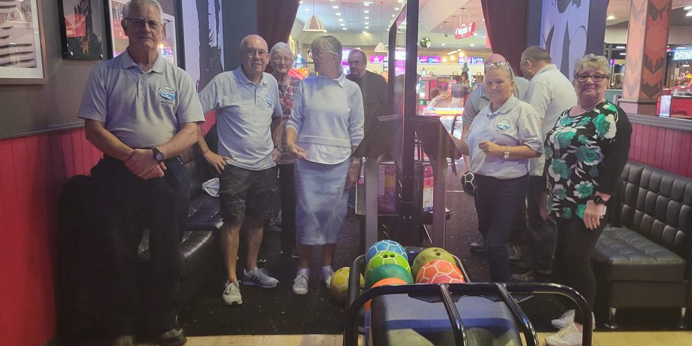 A picture of the Wigan Scuba Divers members who attended our social bowling evening, ready for a competitive round or two at Hollywood Bowl Wigan.